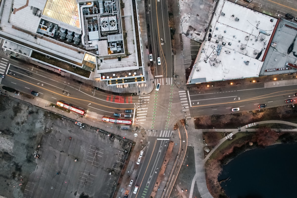 Vue aérienne d’une ville, pour les courses
